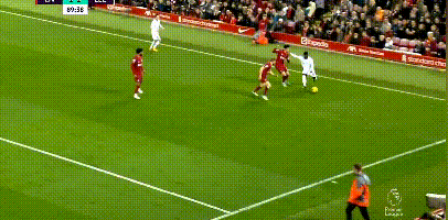 踢球者：拜仁正密切关注格里马尔多，希望其替代格雷罗