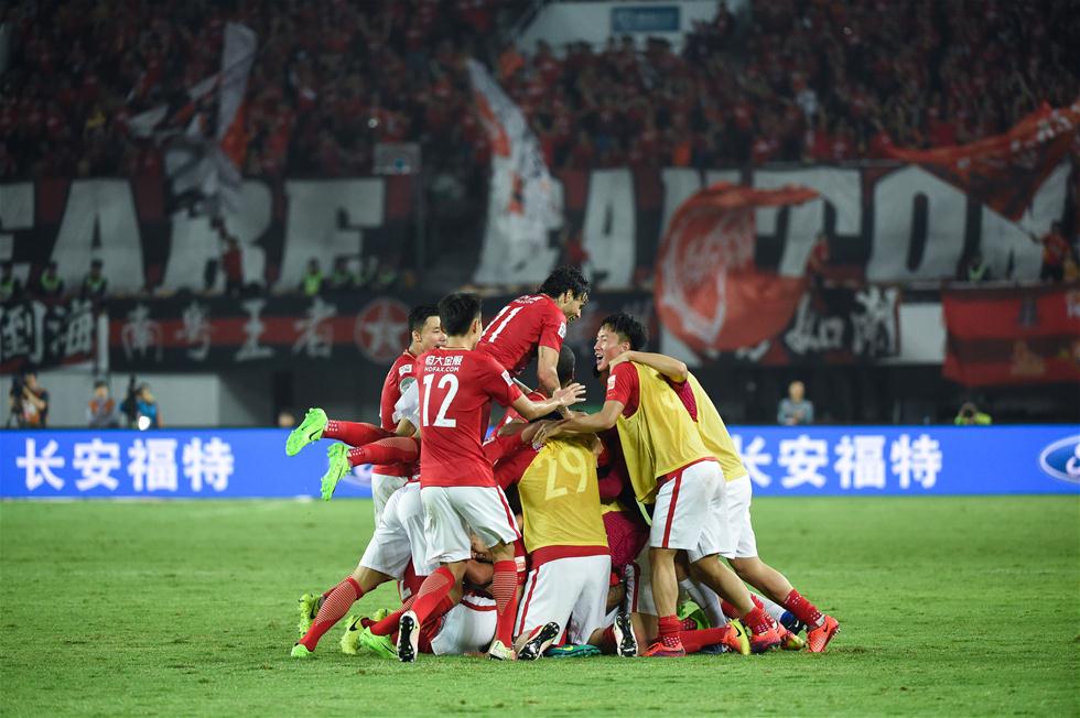 半场战报：国米0-0米兰，劳塔罗、阿切尔比中柱