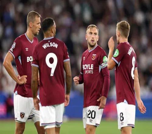 记者：邓卓翔尚未与三镇有进一步沟通，三镇目前也没换帅消息